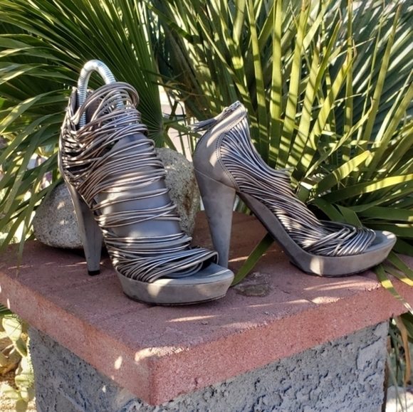 vic l matie‎  Peep Toe Straps High Stiletto He - Picture 7 of 10